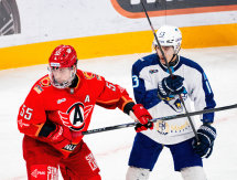 Фоторепортаж с матча КХЛ «Автомобилист» — «Барыс» 2:1 ОТ