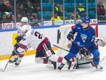 Фоторепортаж с матча КХЛ «Барыс» — «Нефтехимик» 0:1