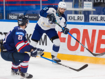 Фоторепортаж с матча КХЛ «Лада» — «Барыс» 2:0