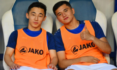 Хусанов «уделал» Файзуллаева и забрал награду по итогам 2025 года