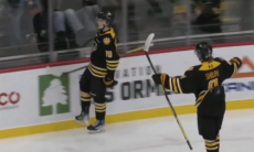 Казахстанский хоккеист оформил дубль в ворота бывшей команды в Канаде