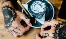 Врач предупредил о страшных последствиях татуировок