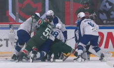 Матч «Ак Барс» — «Барыс» обернулся уверенной победой