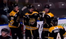 Гол казахстанского хоккеиста не спас его команду от поражения в североамериканской лиге