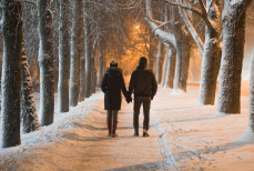 Врач рассказала, кому лучше избегать долгих прогулок зимой