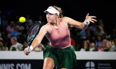 Разгромом обернулся матч Мирры Андреевой на турнире в Австралии