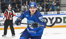 Игрок «Барыса» получил признание от КХЛ 