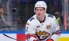 Конкуренты «Барыса» за плей-офф сыграли против лидеров конференции КХЛ