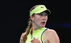 Первый матч Мирры Андреевой на Australian Open обернулся камбэком с «баранкой»