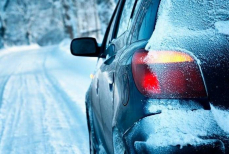 Зачем зимой дважды запускать двигатель — это надо знать всем водителям