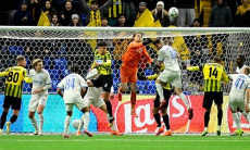 Названы лучшие игроки «Кайрата» в матче Лиги Чемпионов с разгромным поражением