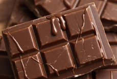 Учёный объяснил, может ли шоколад замедлять процессы старения