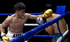 Быстрым нокаутом закончился поединок казахстанского боксера