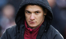 Наставник «Хартса» принял решение по исключённому из заявки Чеснокову