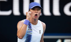 Ига Швентек установила уникальное достижение перед матчем с Еленой Рыбакиной