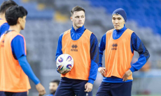 В сборной Казахстана по футболу не знают имя нового главного тренера