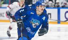 Спасение защитника «Барыса» признали одним из лучших в КХЛ