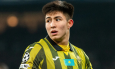 «Заставит почувствовать себя старым». В Англии высказались о будущем Дастана Сатпаева