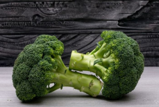 Не выбрасывайте эту часть брокколи — она содержит много пользы