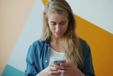 В чем опасность просмотра ускоренных видеороликов