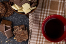 Хуже кофе. Это популярное лакомство категорически нельзя есть после 18:00