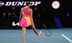 Соболенко объяснила, почему команда избегает ее после поражения Елене Рыбакиной