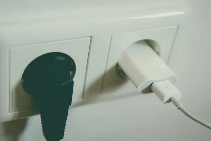 Отключите эти устройства от сети зимой, чтобы сэкономить на электричестве