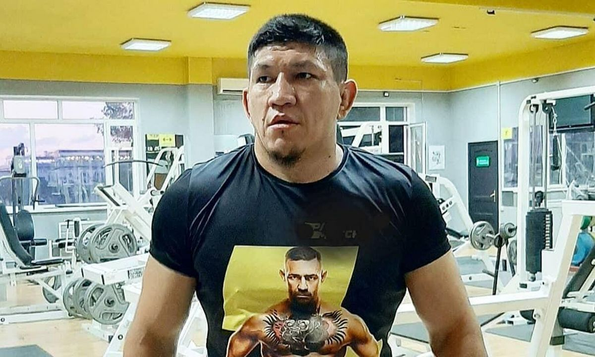 «В Казахстане никто никому помогать не будет». Куат Хамитов ответил Кайрату Ахметову