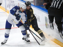 Фоторепортаж с матча КХЛ «Адмирал» — «Барыс» 1:4