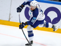 Фоторепортаж с матча КХЛ «Адмирал» — «Барыс» 1:4