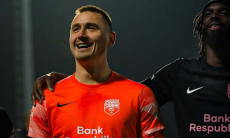 Клуб вратаря сборной Казахстана решил судьбу матча за 27 минут