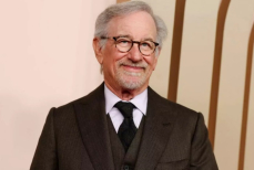 Стивен Спилберг стал обладателем ЭГОТ, получив премию «Грэмми»