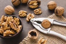 Зимний удар по иммунитету — правда ли, что грецкие орехи вредны в феврале