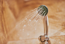 Как правильно принимать контрастный душ для здоровья