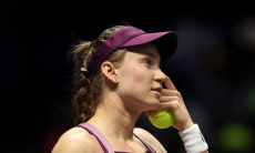 Елене Рыбакиной рассказали, когда она сыграет с Миррой Андреевой на топовом турнире