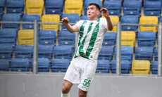 Клуб казахстанского футболиста проиграл в матче европейского чемпионата