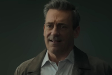 Вышел первый тизер второго сезона сериала «Друзья и соседи» с Джоном Хэммом в главной роли. Видео