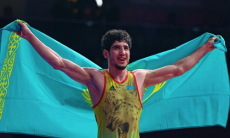 Казахстанский борец разгромил американца в битве за медаль на престижном турнире