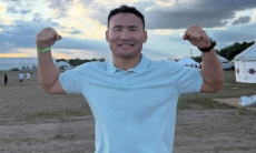 Канат Ислам обратился к чемпиону мира из Казахстана