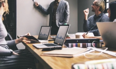 Как работа в опенспейсе влияет на психику