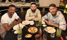 Как Луиш Нани стал хорошим другом Абата Аймбетова 