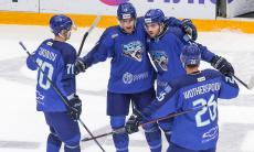 «Нужно набирать все десять». Владимир Корсунский спрогнозировал домашнюю серию «Барыса» и оценил шансы на плей-офф КХЛ