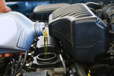 Автоэксперт рассказал, какие «сюрпризы» скрывает машина после зимы