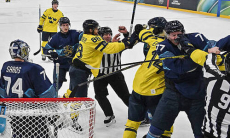 Пятью шайбами обернулся хоккейный матч Финляндия — Швеция на Олимпиаде-2026