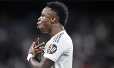 «Реал» учинил разгром и обошел «Барселону» в Ла Лиге