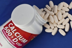 Можно ли принимать кальций и магний вместе? Врачи объяснили важный нюанс