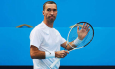 Два сета решили судьбу казахстанца на турнире во Франции