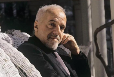 Пауло Коэльо устроил сюрприз поклонникам кадрами из Казахстана