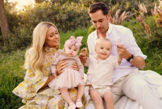 Сюрприз на берегу океана — Пэрис Хилтон повторно сделали предложение