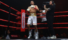 Призёр чемпионата мира из Казахстана узнал дату третьего боя в профи после дисквалификации